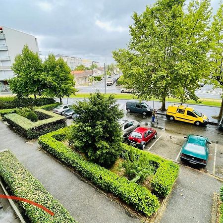 Luminous Apartment With Parking Near The City Center Cenon Buitenkant foto