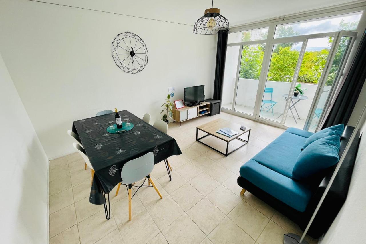 Luminous Apartment With Parking Near The City Center Cenon Buitenkant foto