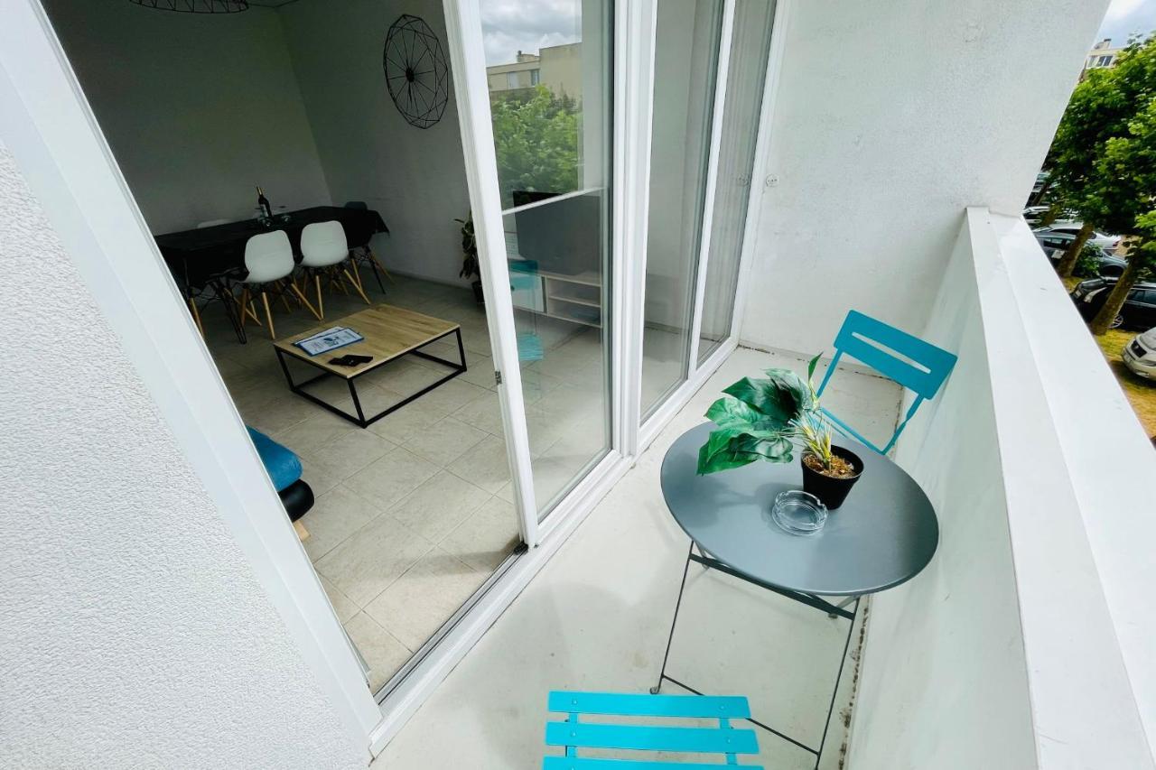 Luminous Apartment With Parking Near The City Center Cenon Buitenkant foto