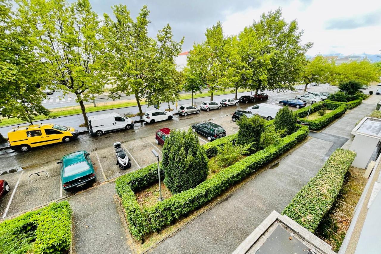 Luminous Apartment With Parking Near The City Center Cenon Buitenkant foto