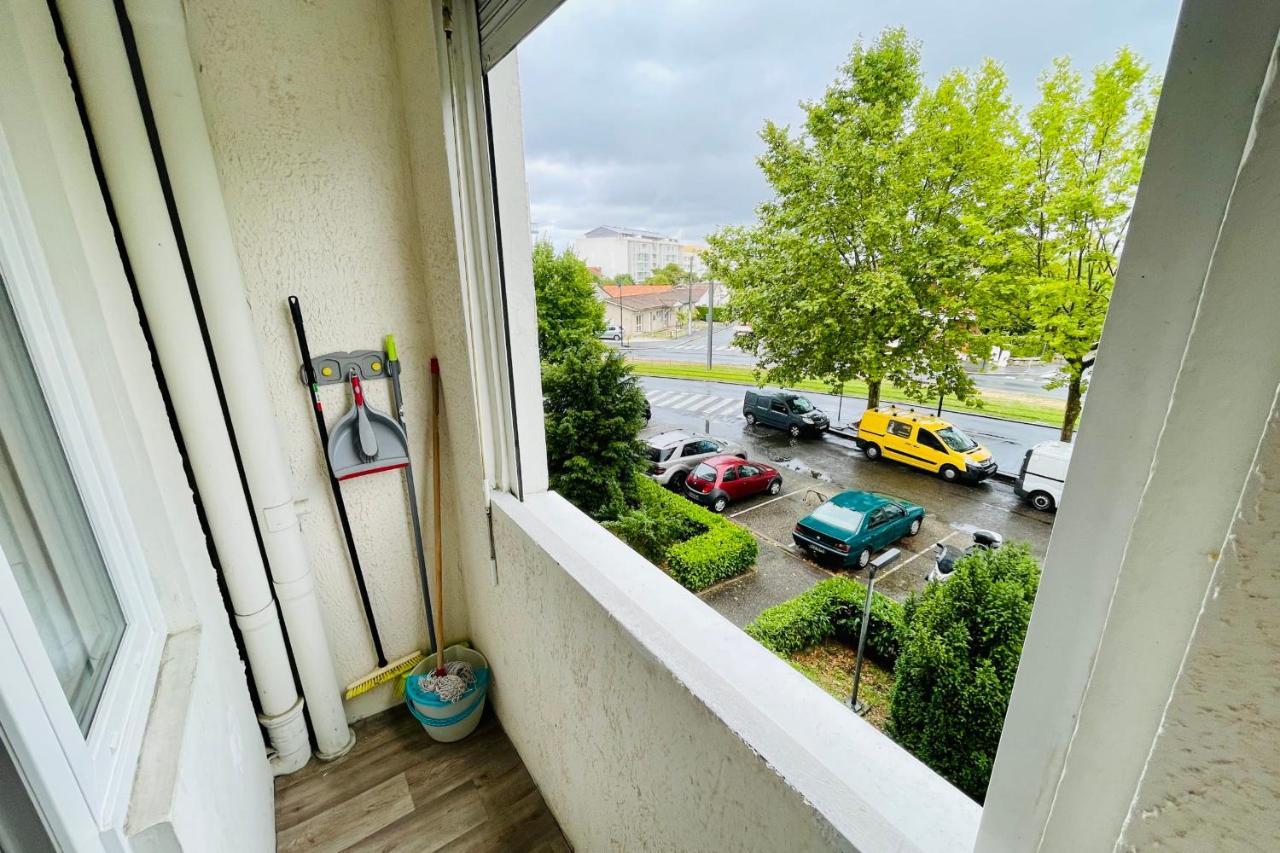 Luminous Apartment With Parking Near The City Center Cenon Buitenkant foto