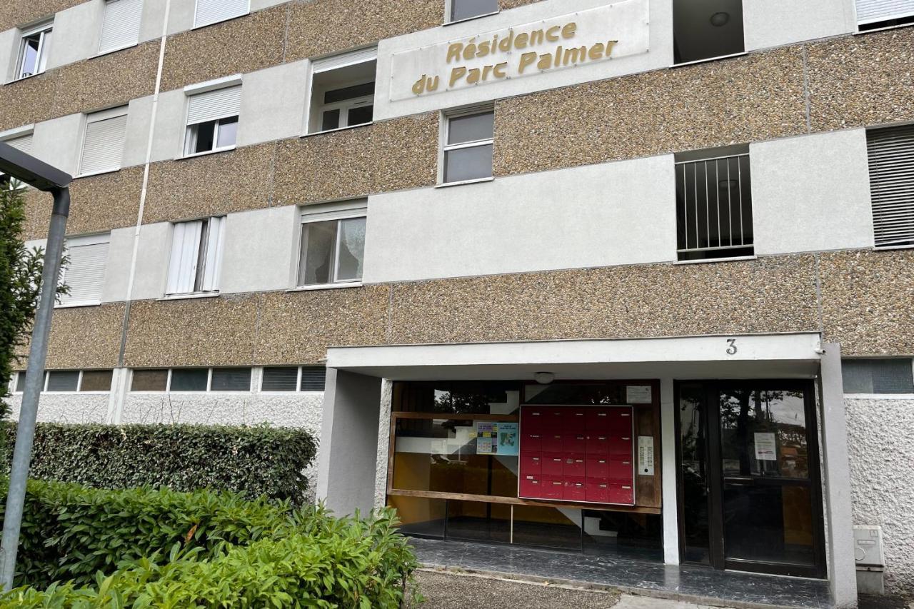 Luminous Apartment With Parking Near The City Center Cenon Buitenkant foto